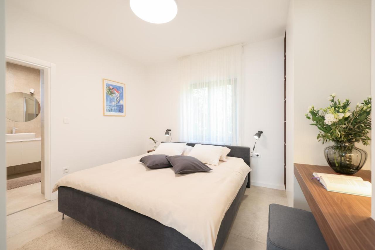 Apartman Baredine Масленица Екстериор снимка